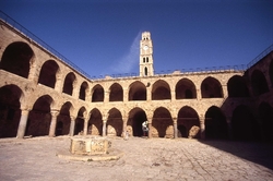 Akko, Gebäude